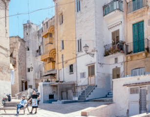 BARI