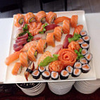 Stuzzi Sushi food