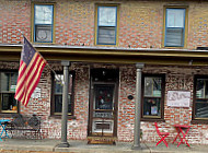 Colonial Cafe inside