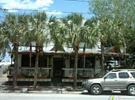 The Dubliner Pub outside