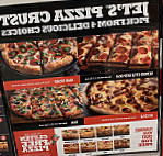 Jet's Pizza food