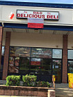 D D Delicious Deli outside