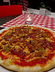 Pizzabagarn food