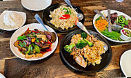 Thai Towne Eatery food