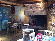 Creperie du Menhir inside