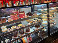 Sinners Saints Desserts food