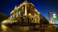 El Paladar De La Habana outside