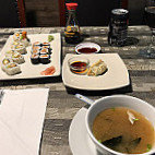 D. Fénix Sushi food