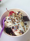 Tutti Frutti Frozen Yogurt food