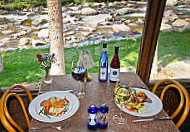 The Historic Rapids Lodge And food