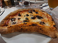 Pizzeria Spaccanapoli food