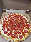 Gianni's Pizza food