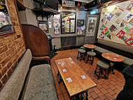 Town Wall Tavern inside