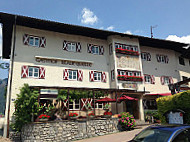 Hotel*** Gasthof Blaue Quelle outside