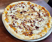 Italian Affair Pizza food