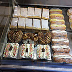 Mellors Bakery food