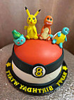 Custom Cakes By Liud food