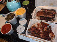 Martins Soul Food And Bbq food