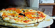 Pizza Lopez food