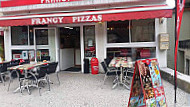 Frangy Pizza inside