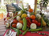 L'École des Filles food