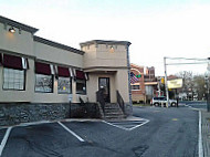 The Ridge Diner outside