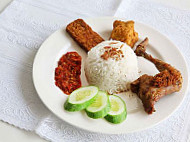 Nasi Ayam Budu inside