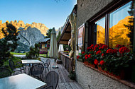 Rifugio La Montanara inside