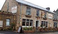 The Waggon Inn outside