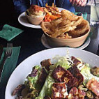 Pitcairngreen Inn food