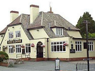 Rose And Crown outside