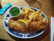 Harlees Fish Chips food