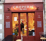 Creperie Ty-Ru inside