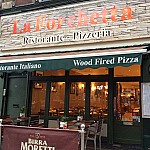 La Forchetta outside