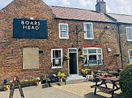 The Boars Head outside