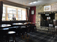 The Three Horseshoes inside