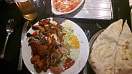 Maharaja Indian Cuisine food