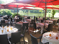 La Terrasse de L'Etang food