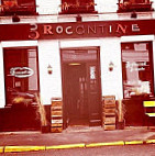 La Brocantine outside