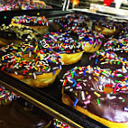 Winchell's Donut House food