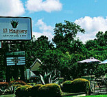 El Maguey outside