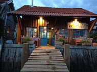 La Cabane 57 outside