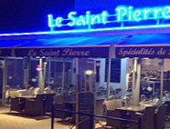 Le Saint Pierre inside