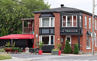 La Toscane Bistro a L'Italienne outside