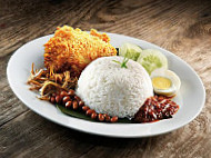 Nasi Lemak Kak Long Guar Express inside