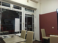 Pizzeria Latino inside