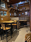 Ollie's Pub Grub inside