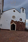 De L' Ermita inside