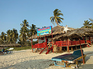 Pinacolada Beach Shack outside