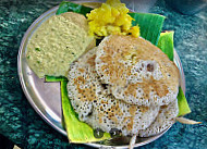 Hotel Ganesh Prasad food